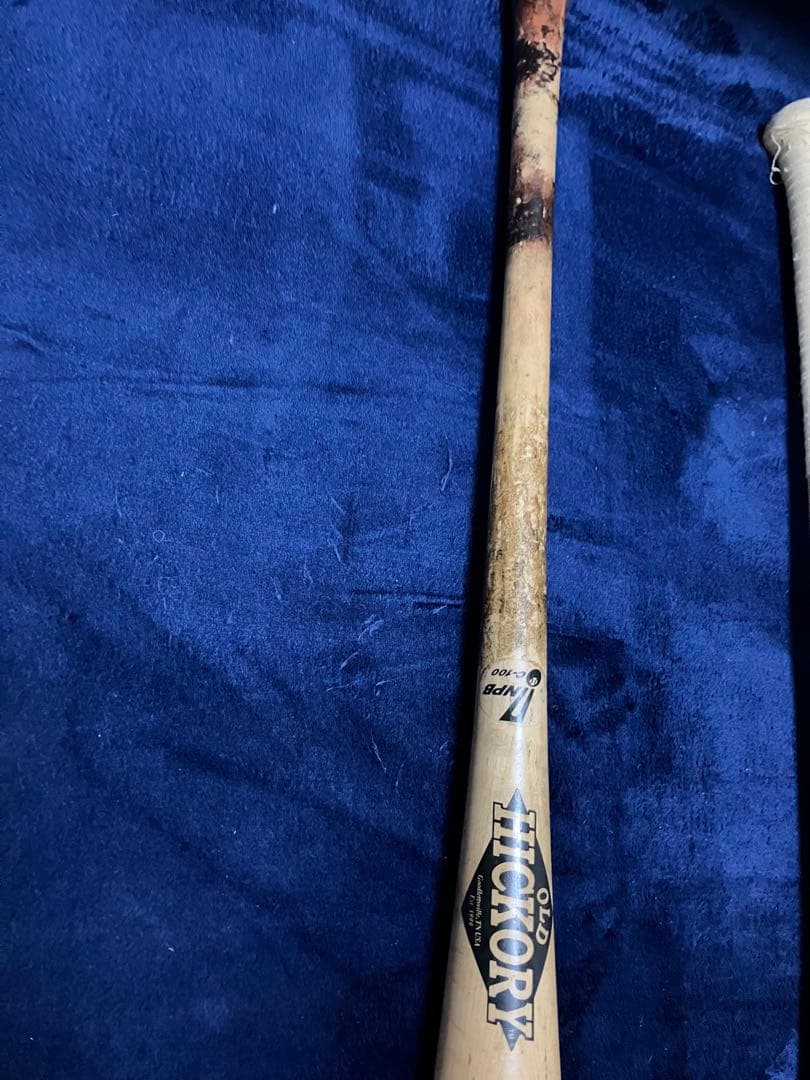 バレンティン実使用バットOLD HICKORY 硬式野球バット