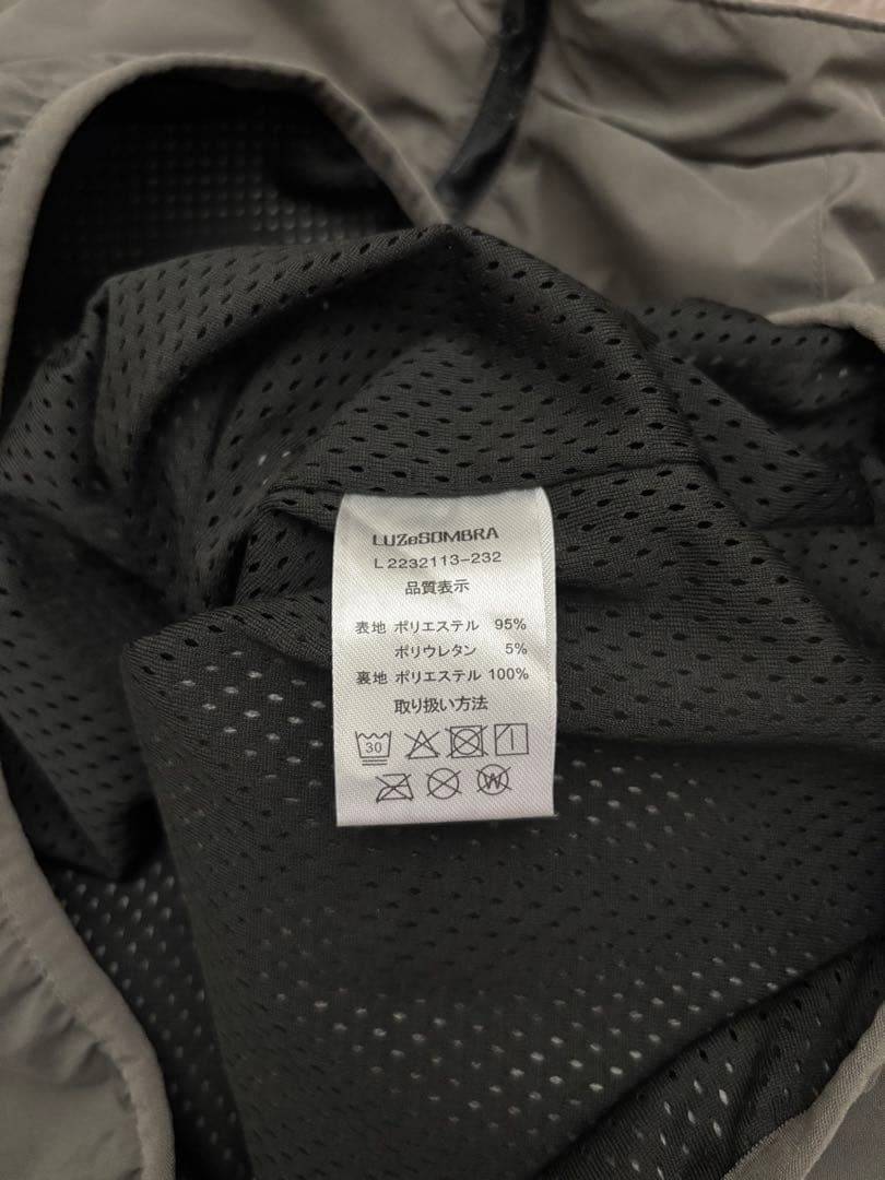 ルースイソンブラ ジュニア ストレッチタフタメッシュハーフジップトップ