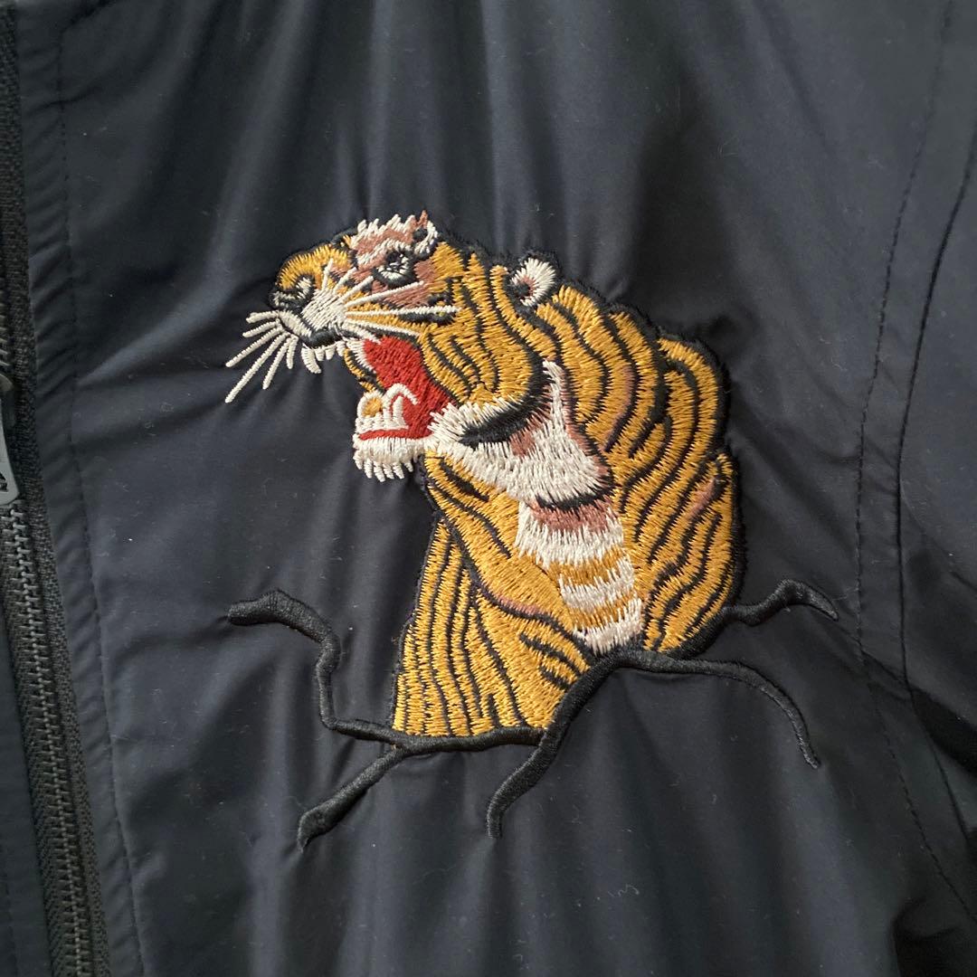 アルファインダストリーズALPHA INDUSTRIESスカジャン刺繍M