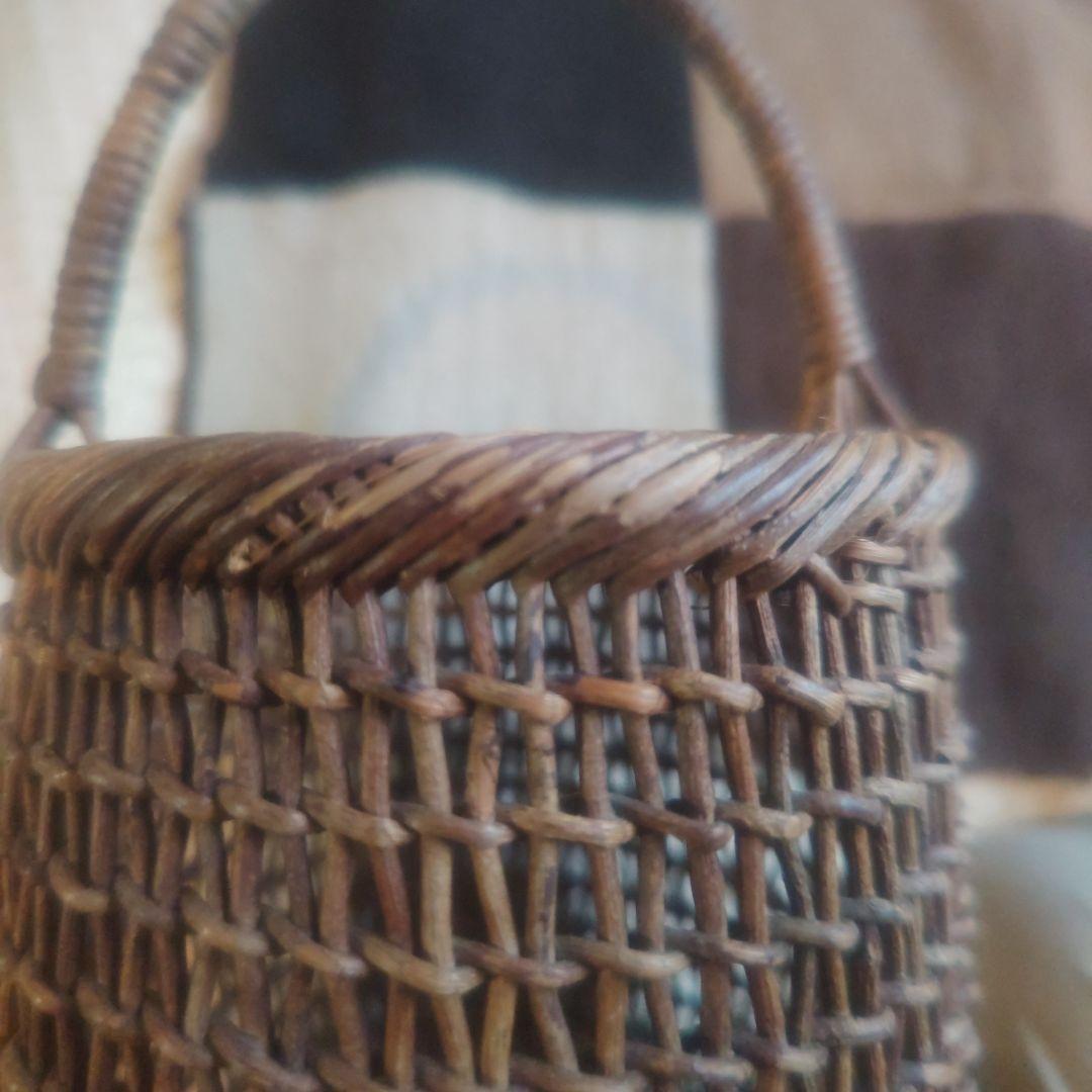 アケビ　木通　籠　バスケット