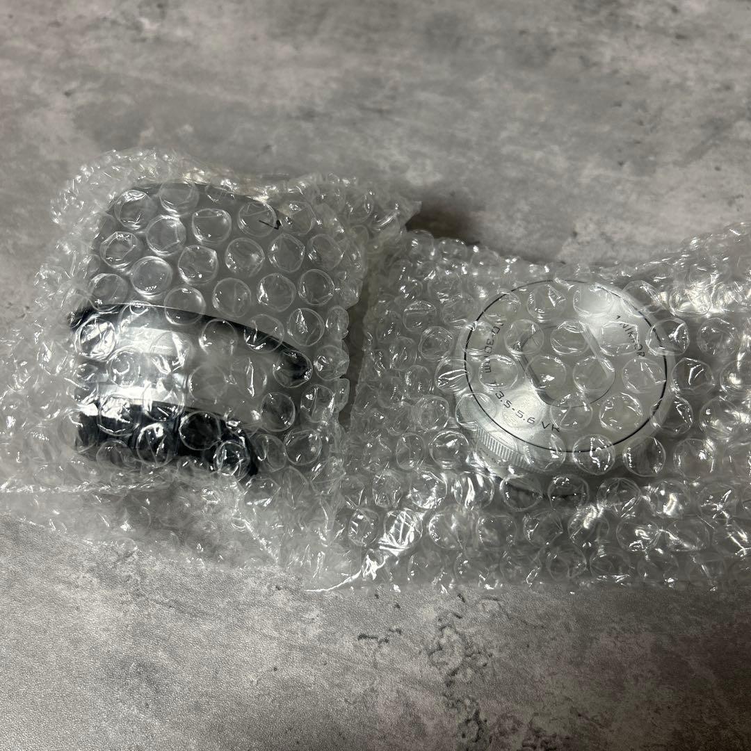 「美品」Nikon 1 J4 ミラーレスカメラ ダブルズームキット