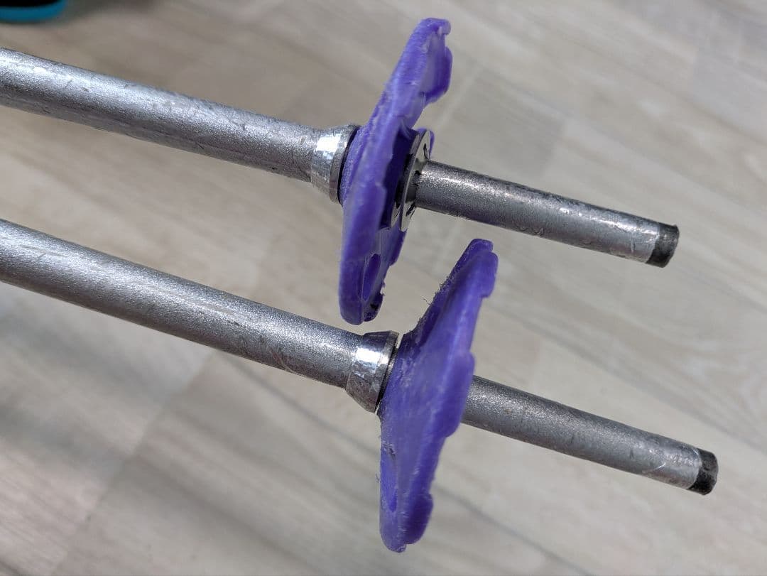 こねずみ　KAZAMA スキー板 ✕ 　ストック　セット