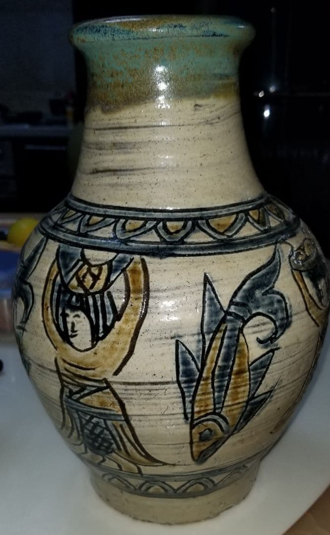 値更に下げしました！　人間国宝　金城次郎　エジプト古代人魚文