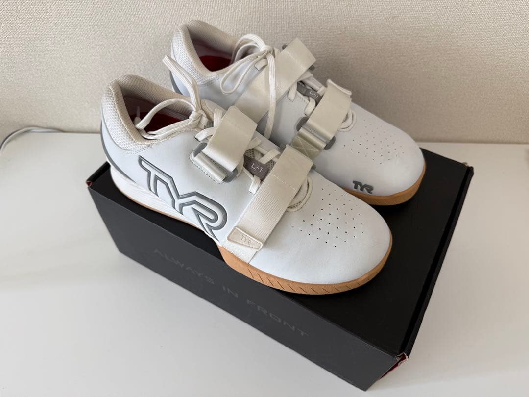 TYR リフティングシューズ ホワイト 28.4cm