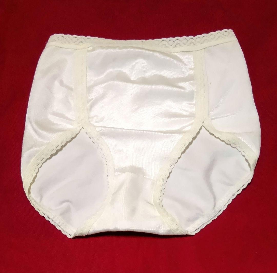 YONEX　アンダースコート