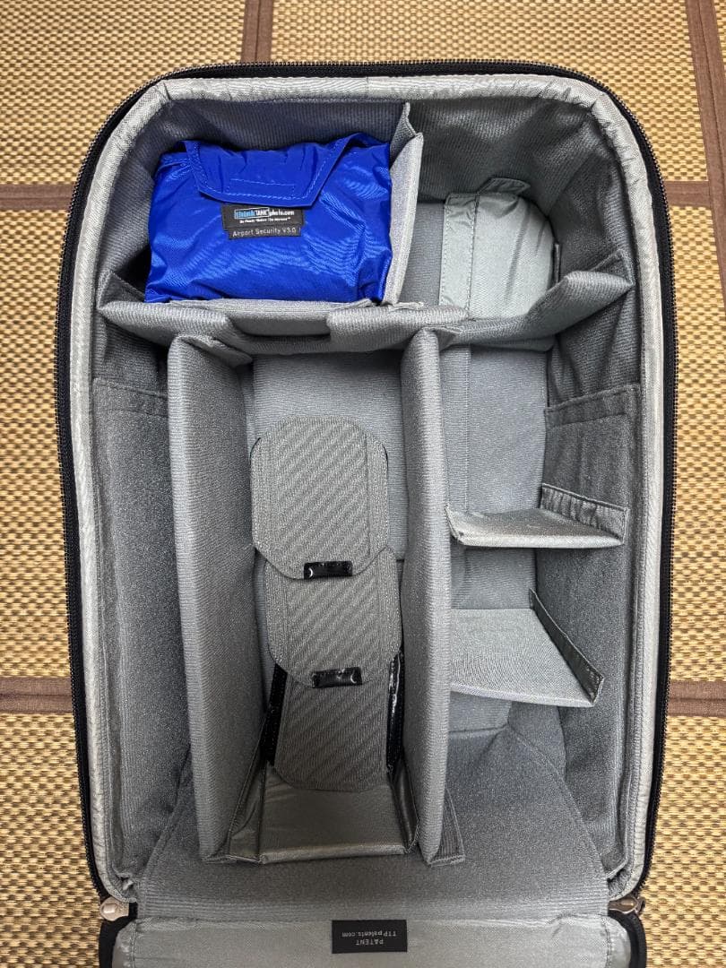 【セール‼️】Think Tank Airport Security V3.0 黒