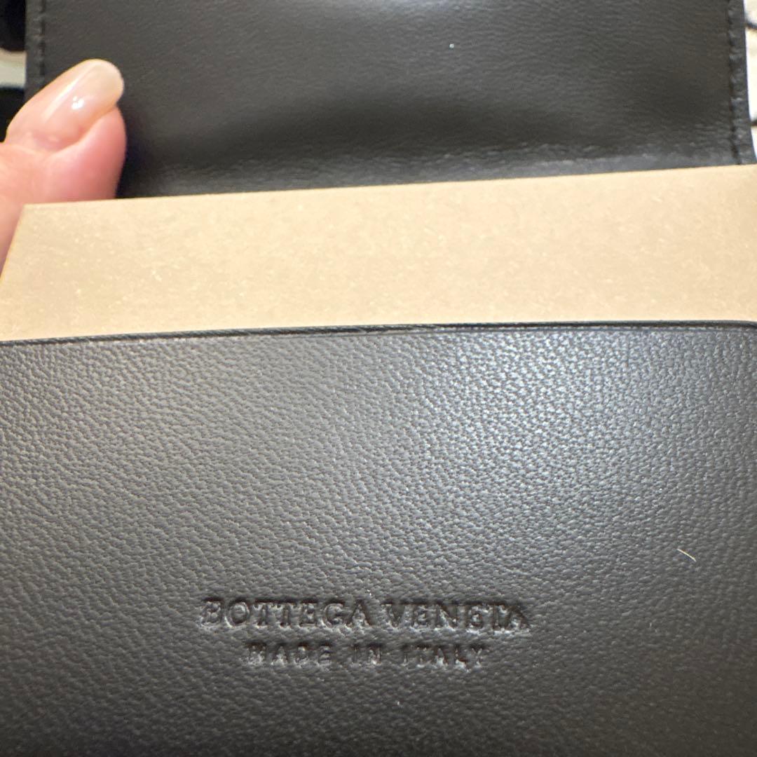 BOTTEGA VENETA ブラックレザー名刺入れ　新品未使用