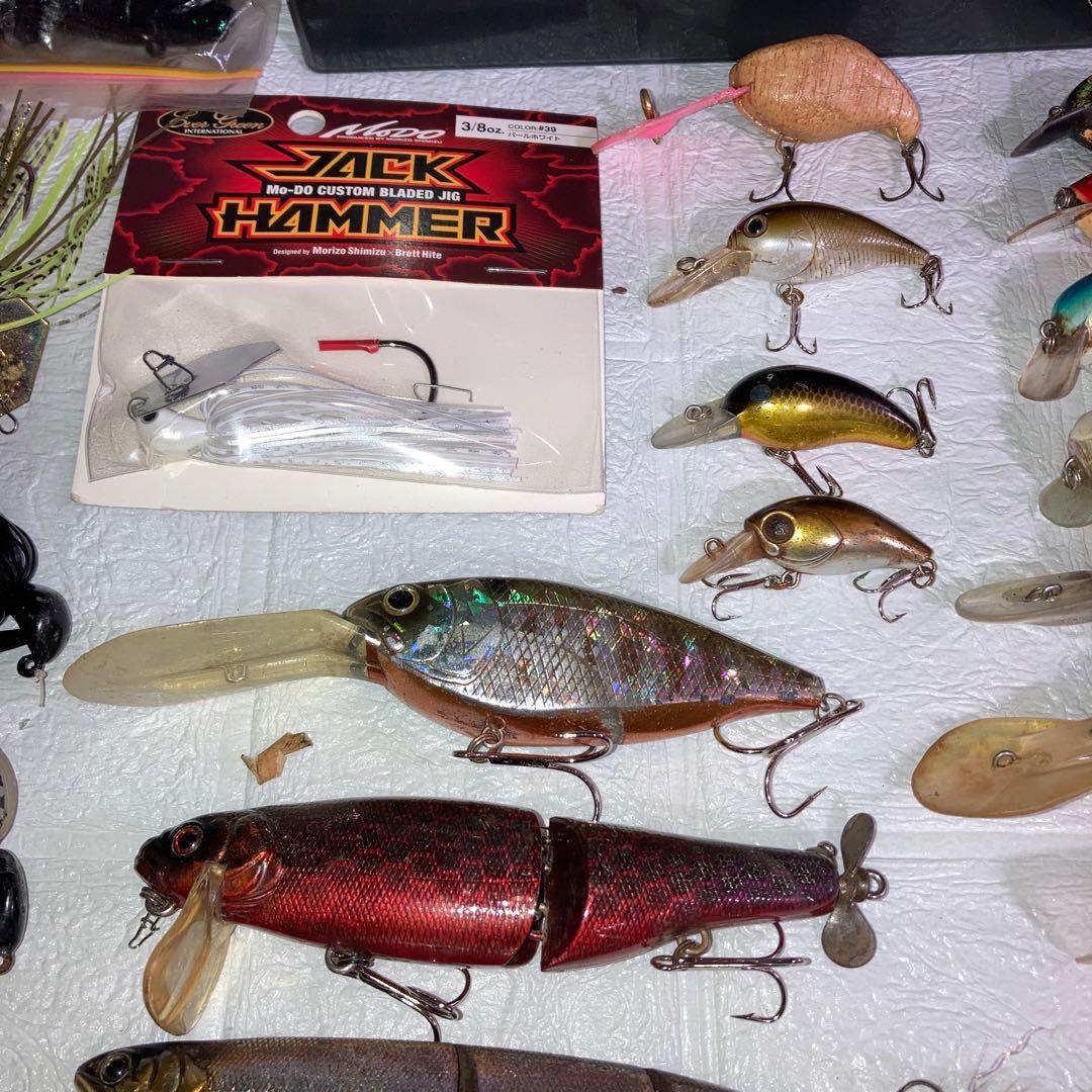 バス　ルアー　セット　ワーム　まとめ売り　タックルケース付き　新品あり