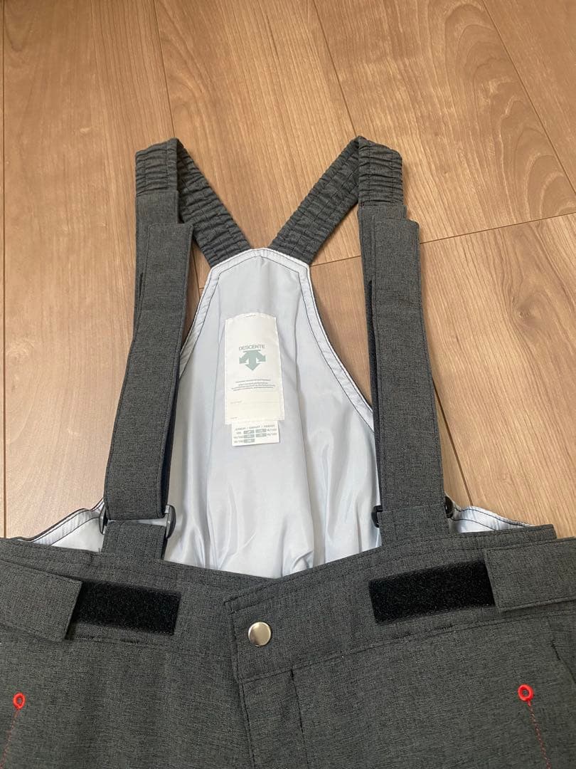 スキーウェア　DESCENTE 上下セット