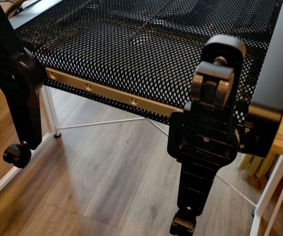 【美品】シロカ siroca 遠赤軽量ヒーターかるポカSN-M451 黒