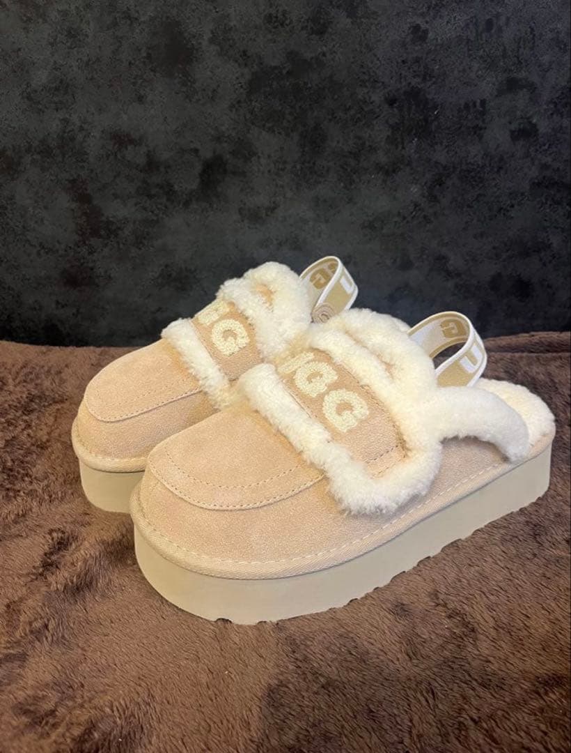 UGG アグ　ベージュ 厚底サボサンダル　ブーツ 25CM