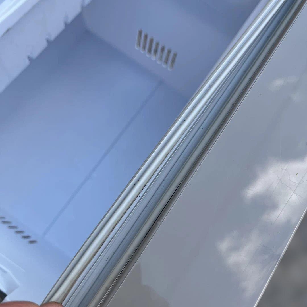 日立ノンフロン冷凍冷蔵庫 R-K320FV 真空チルドルーム