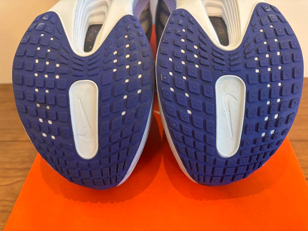 ナイキ ズームフライ6 26cm