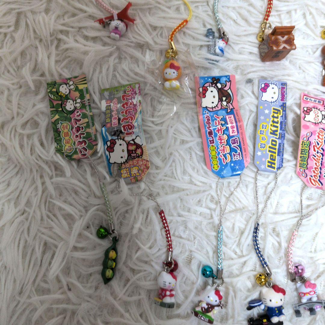 Sanrio ハローキティ　ご当地ストラップ　根付け　ファスナーマスコット