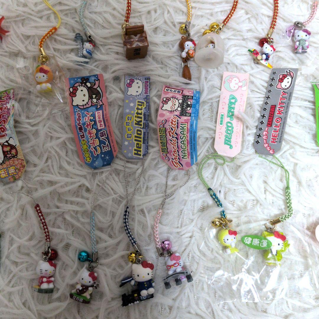 Sanrio ハローキティ　ご当地ストラップ　根付け　ファスナーマスコット