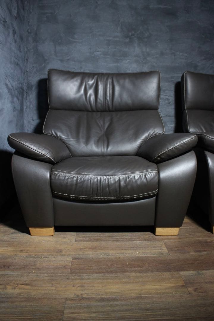 kurokuma　カリモクのある暮らし　ZT73 36万ソファ　　グレー