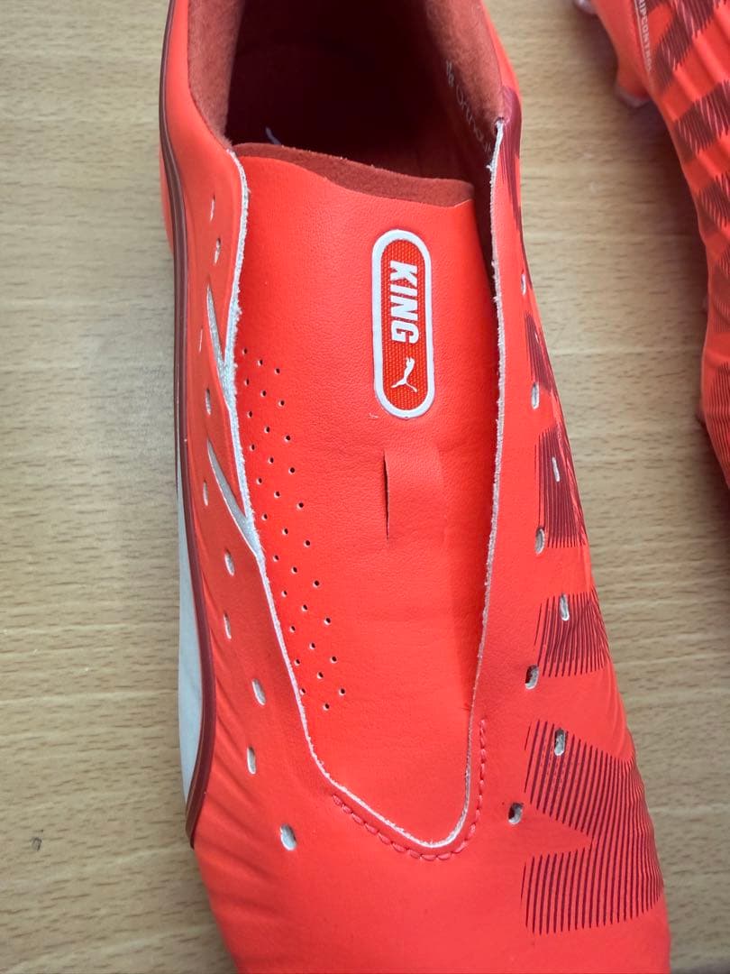 Puma King サッカーシューズ オレンジ