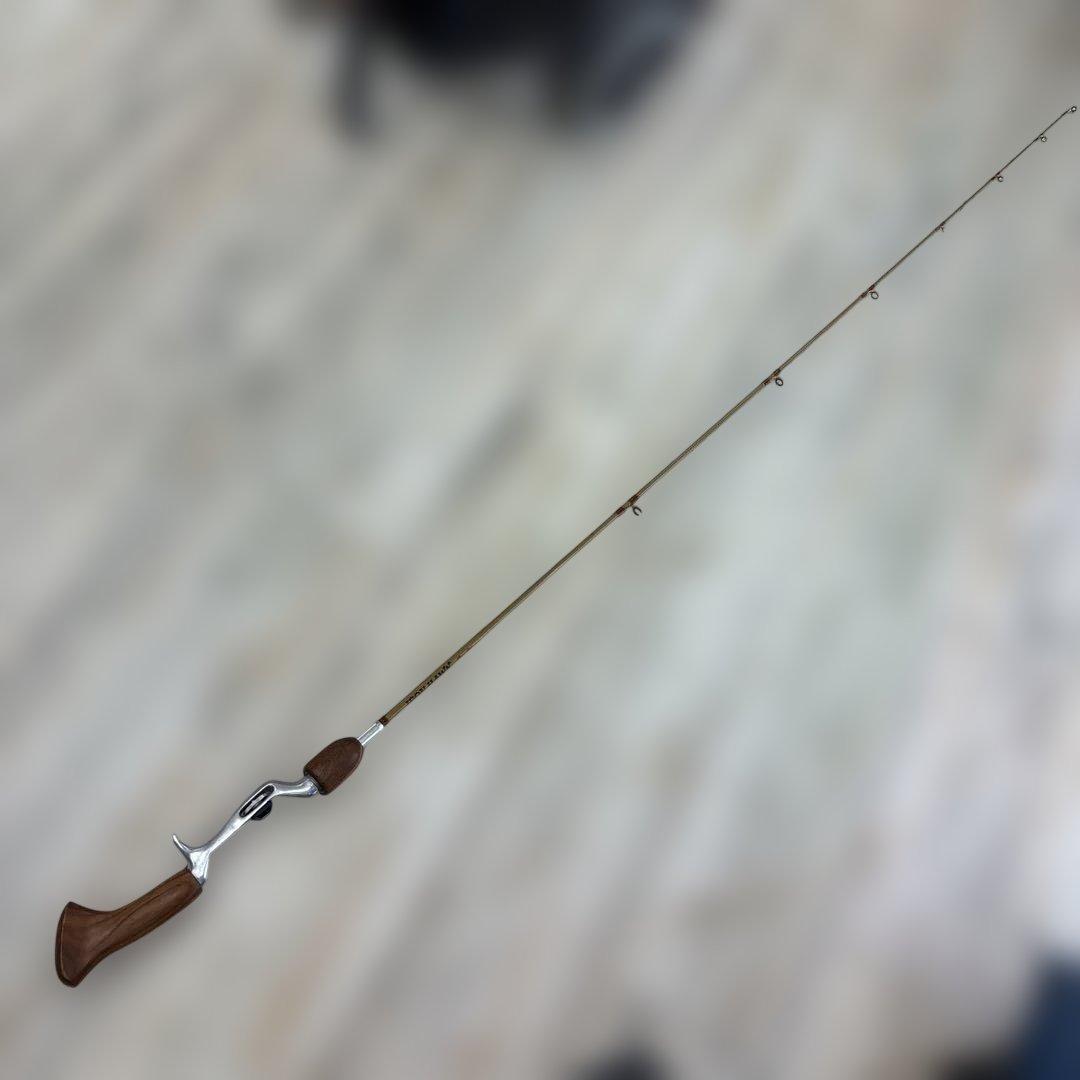 IRON LUNKER バスロッド 木製ハンドル