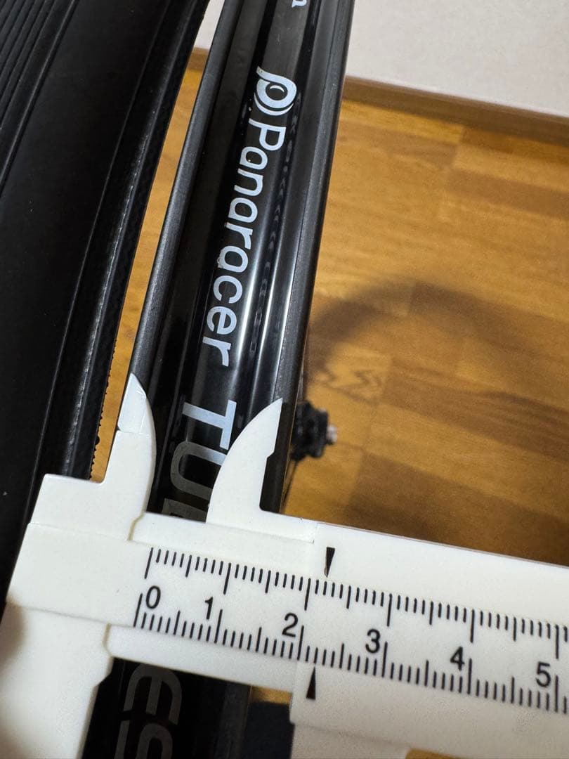 スーパーチーム　カーボンホイール　ディスク　ロードバイク　ウェーブホイール