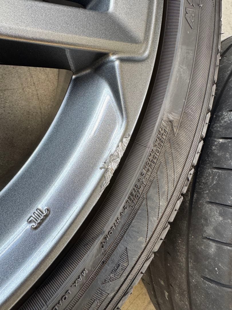 車タイヤホイールセット