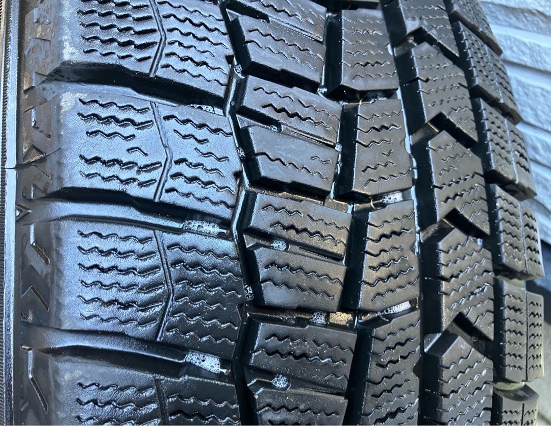 値下げ！☆美品☆ スタッドレスタイヤ・ホイールセット 195/65/15 セレナ