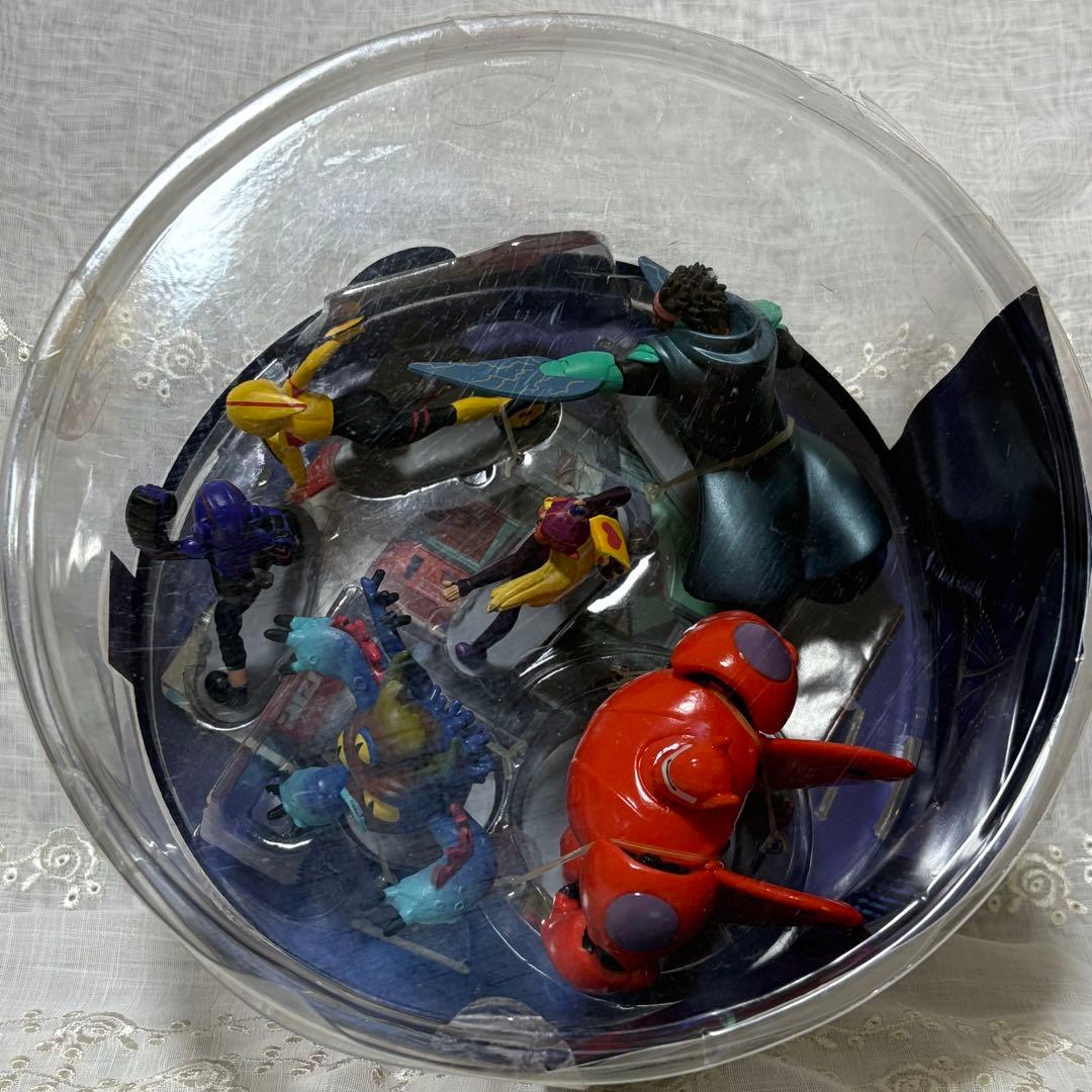 ベイマックス　フィギュア