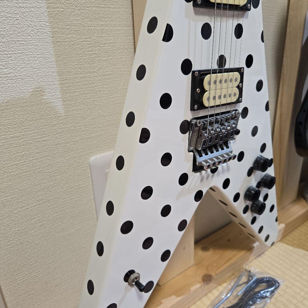 フライングV　ポルカドット　ランディローズ　水玉　　ノーブランド