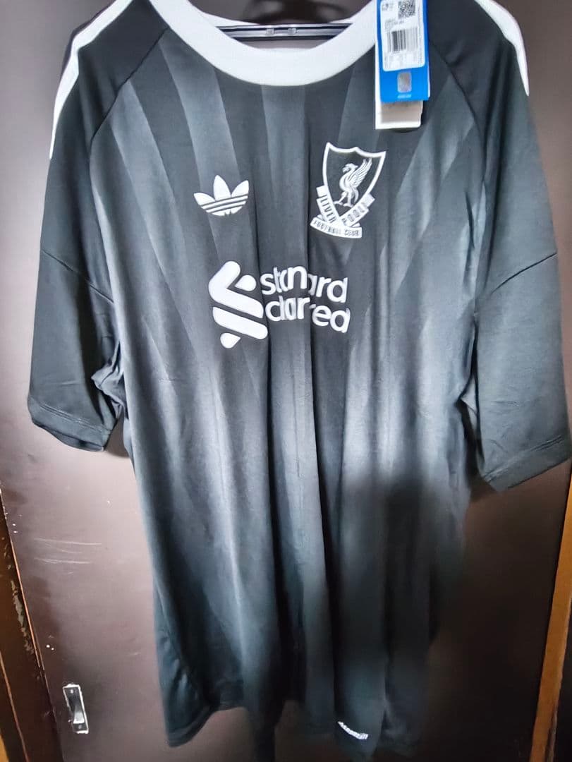 破格 値下げ不可adidas リバプール 3XLネーム無し ブラックシャツ