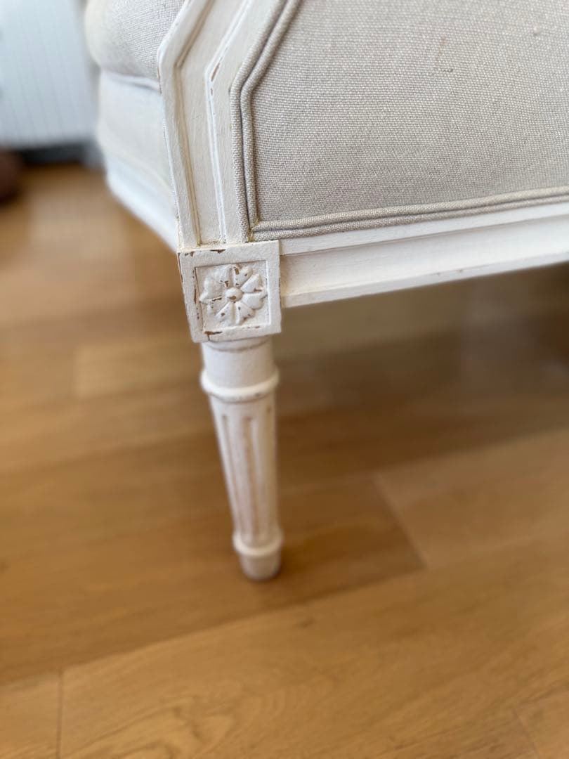 サラグレースデビューシリーズフレンチスタイルホワイトリネン 1人掛けソファ