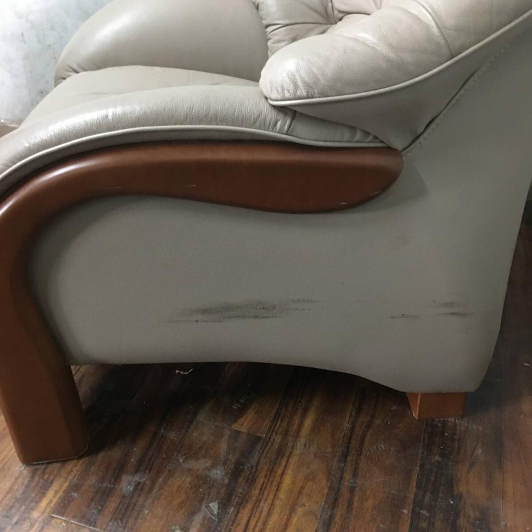 FuFu　送料込み　楠木ファニチャー 革製 1人掛けソファ