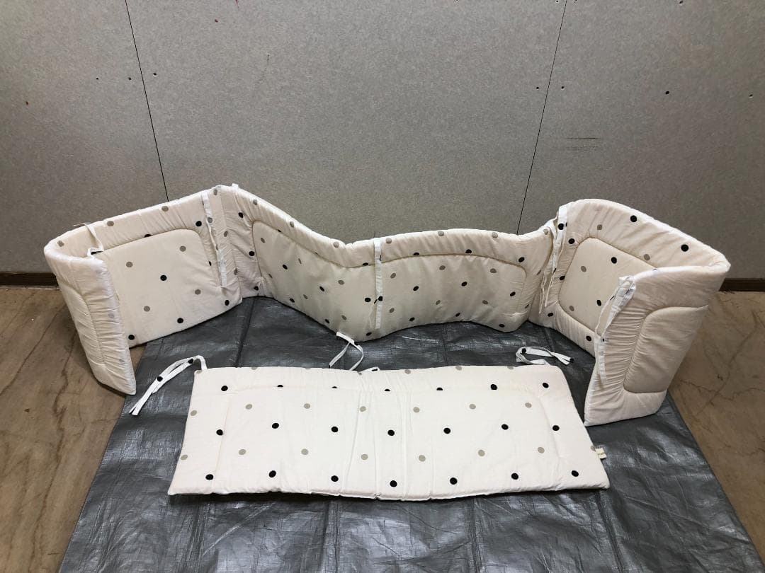 新品未使用品Averil ベビーベッド 添い寝ベッド　キャスタ―付き 73028