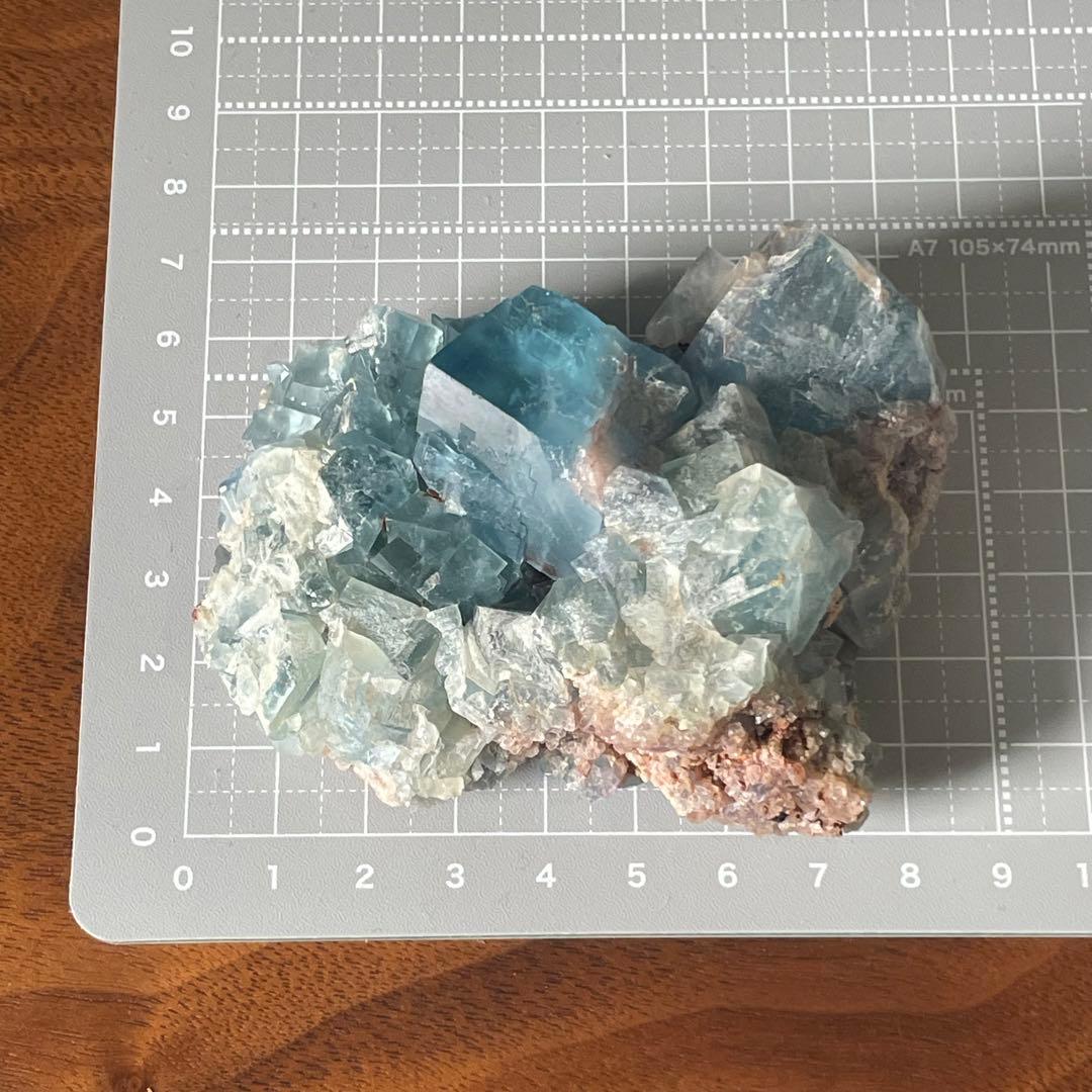 ドイツ産 黒い森 フローライト 蛍石 鉱物標本 原石 ②