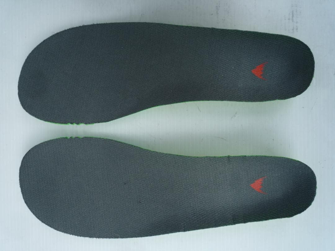 ほぼ新品 BURTON SLX 25cm 2022バートンUS7UK6EUR40