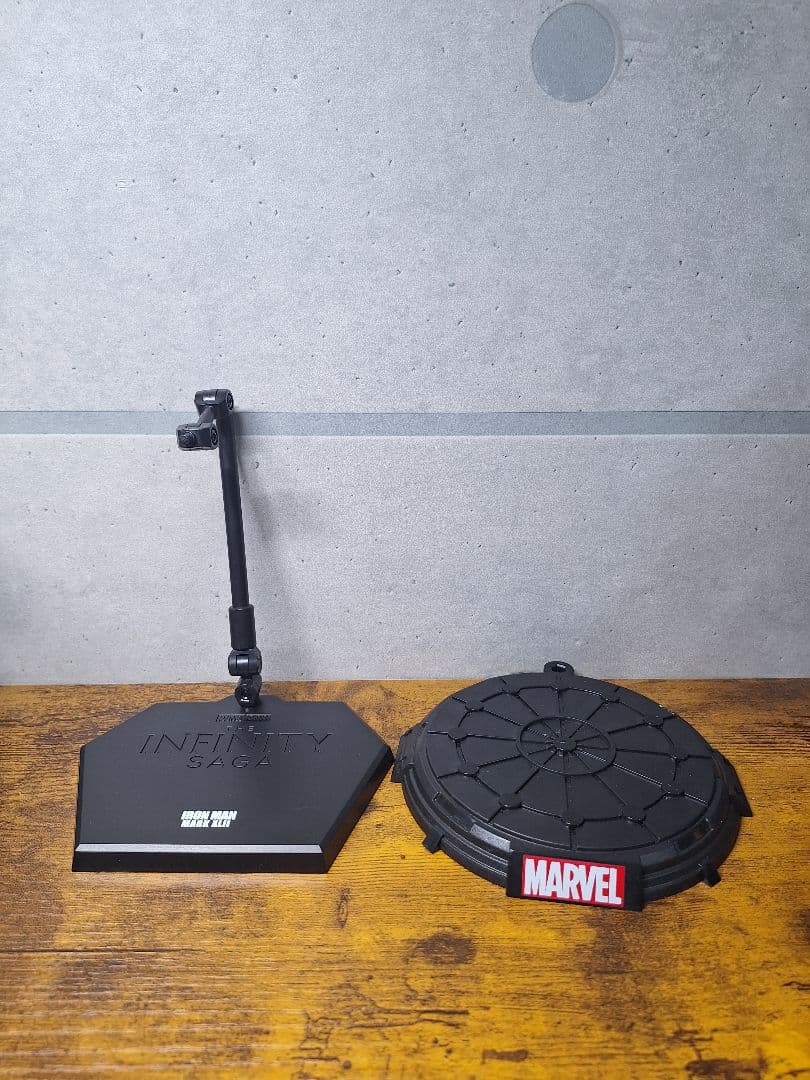 アメコミフィギュアセット スパイダーマン ブラックパンサー