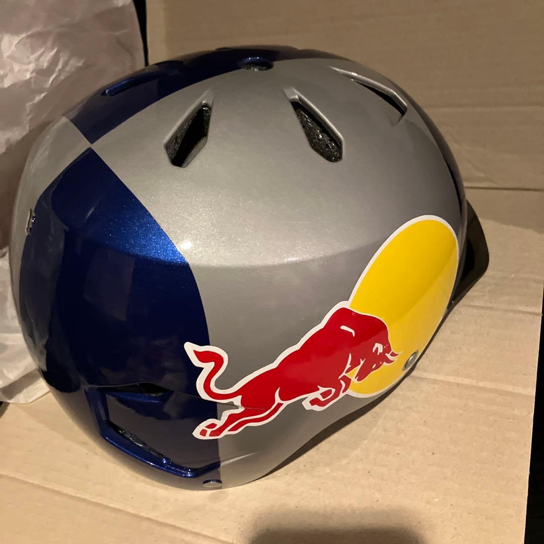 ヘルメット　スノーボード