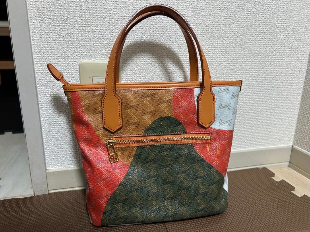 レザレクション　ゴルフ　カートバック