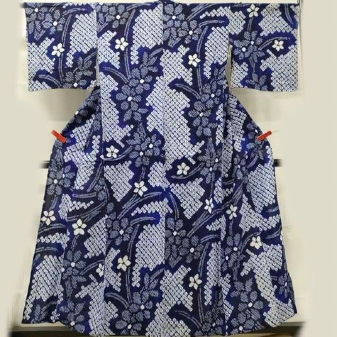 有松絞り　浴衣　蜘蛛絞り　青白紺　ブルー　有松鳴海絞り　花文様　ワントーン