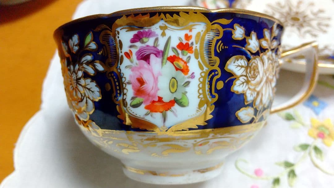 COALPORT TRIO (1820年頃)