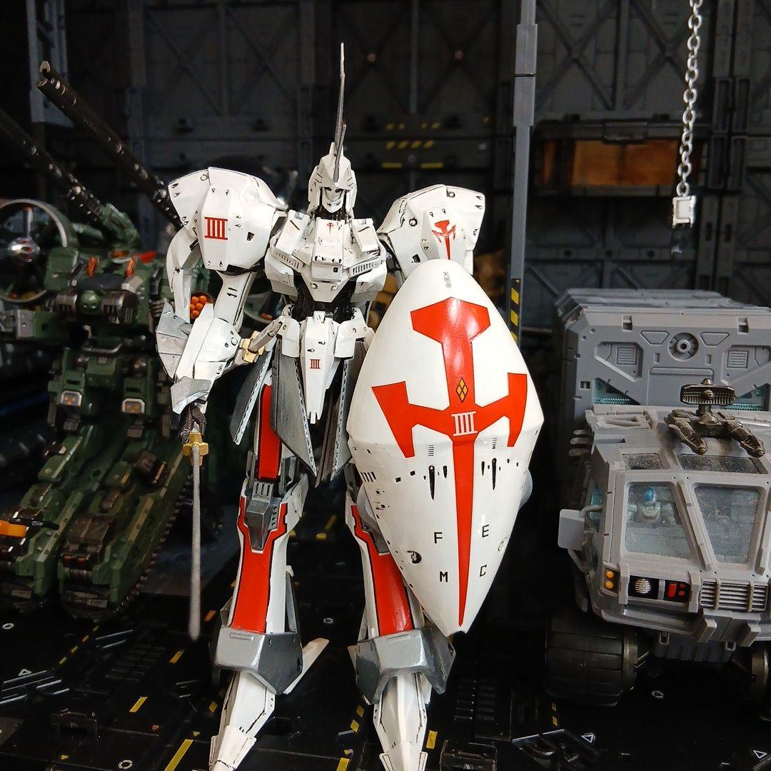 レッドミラージュ 塗装済み完成品　ファイブスター物語