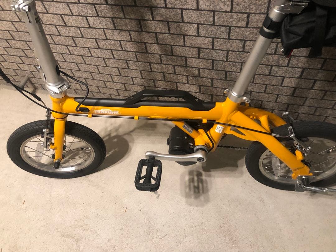 送料込み　電動　折り畳み自転車ログアウトランクeアサヒ