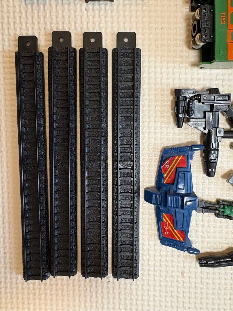 ダイアクロン トレインロボ 6体編成 DXセット　デラックスセット TAKARA