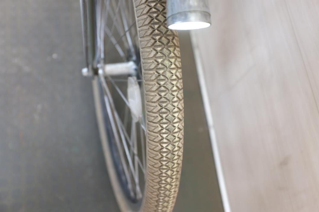 新基準　ブリヂストン製　HYDEE.２　26インチ3段　8.7Ah充電器あり