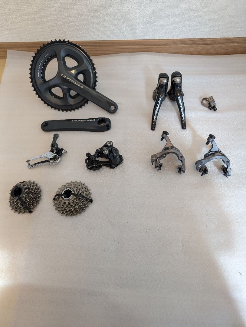 ULTEGRA 6800系 2x11 コンポセット CS選択