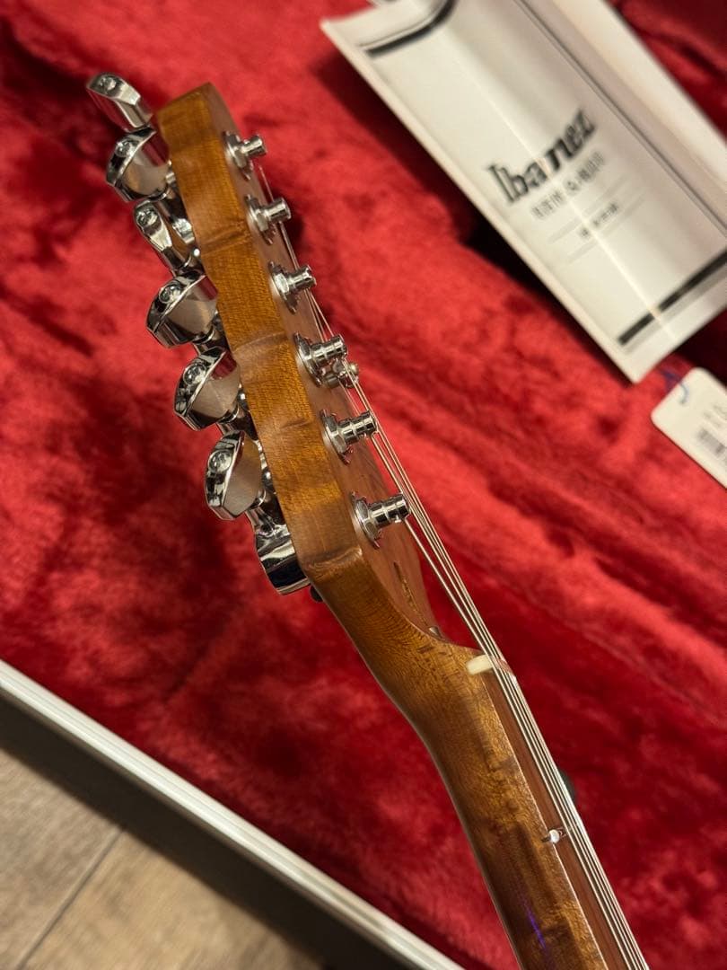 Ibanez prestige AZ 2402 BWB-NT(限定品)