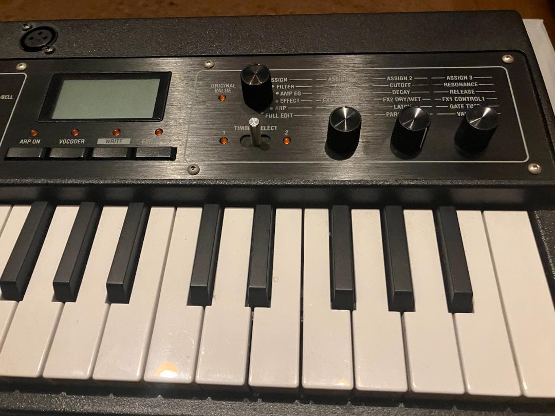 鍵盤楽器 KORG microKORG XL+