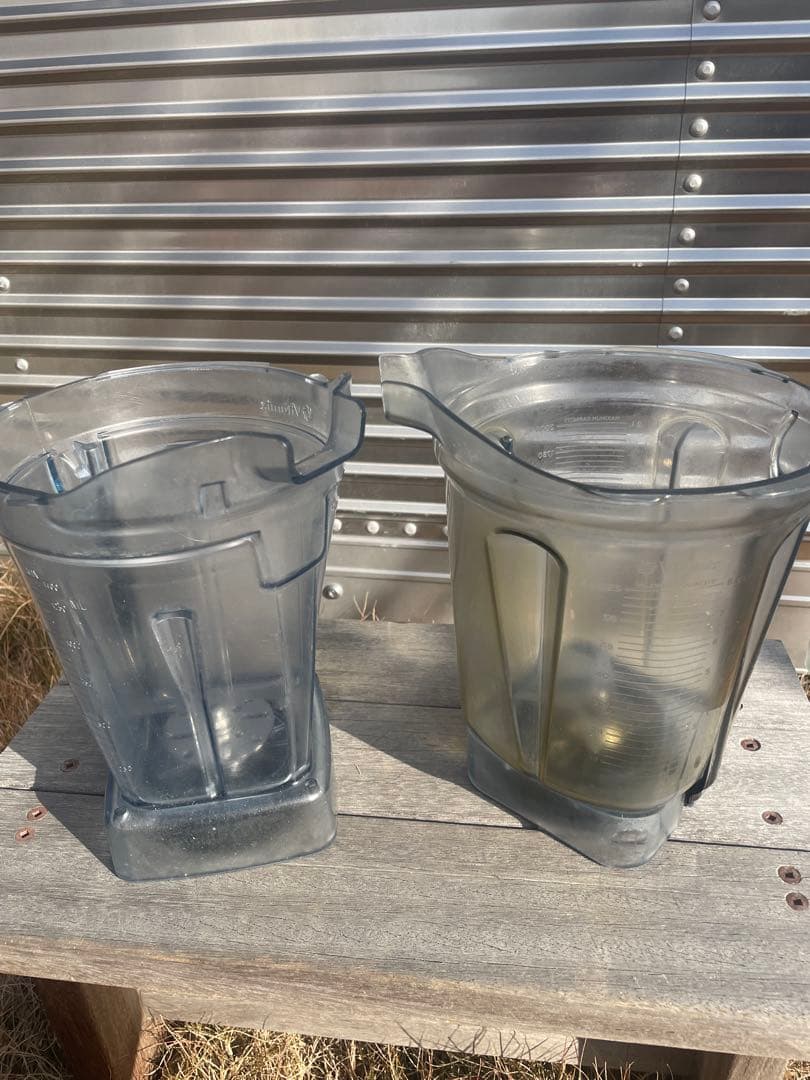 中古　Vitamix 赤 ブレンダー 10段階速度設定