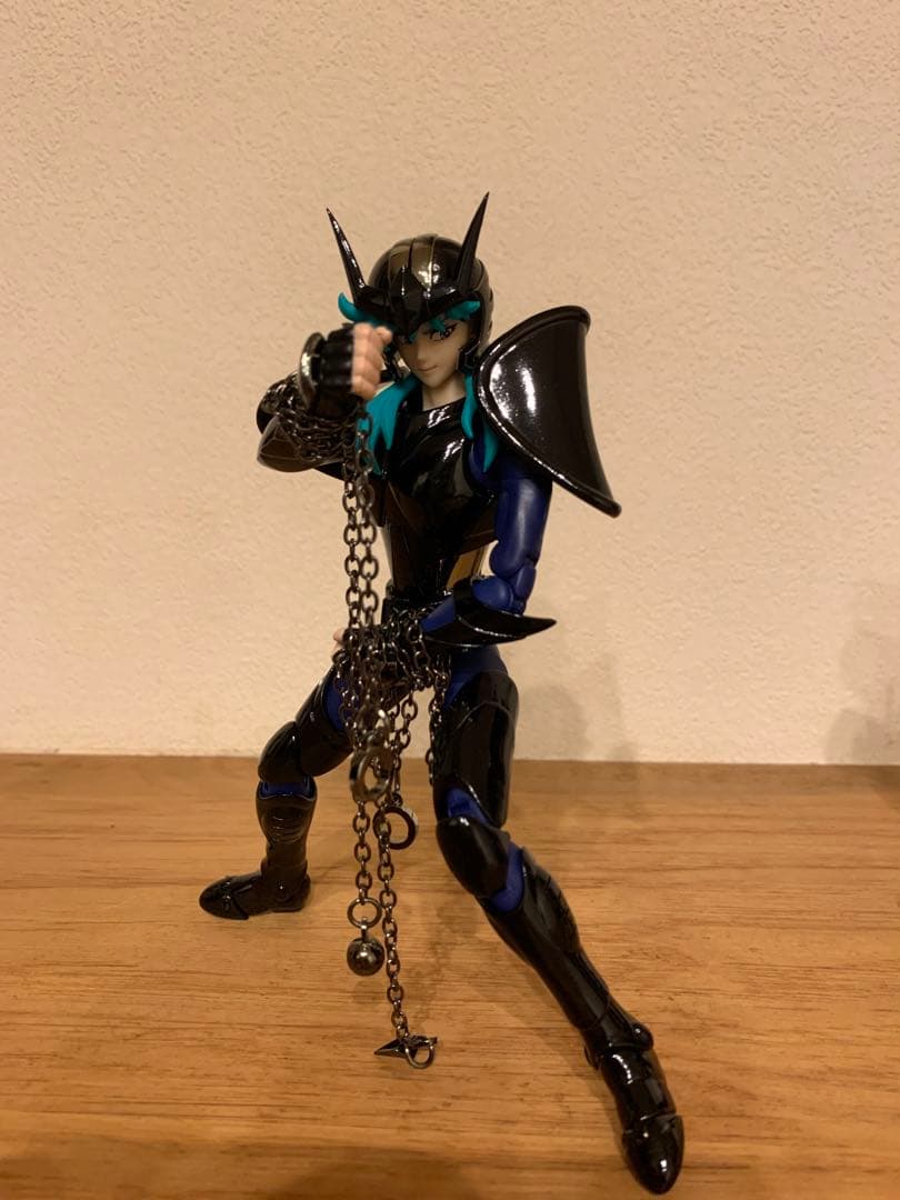 聖闘士星矢　暗黒聖闘士　フィギュア
