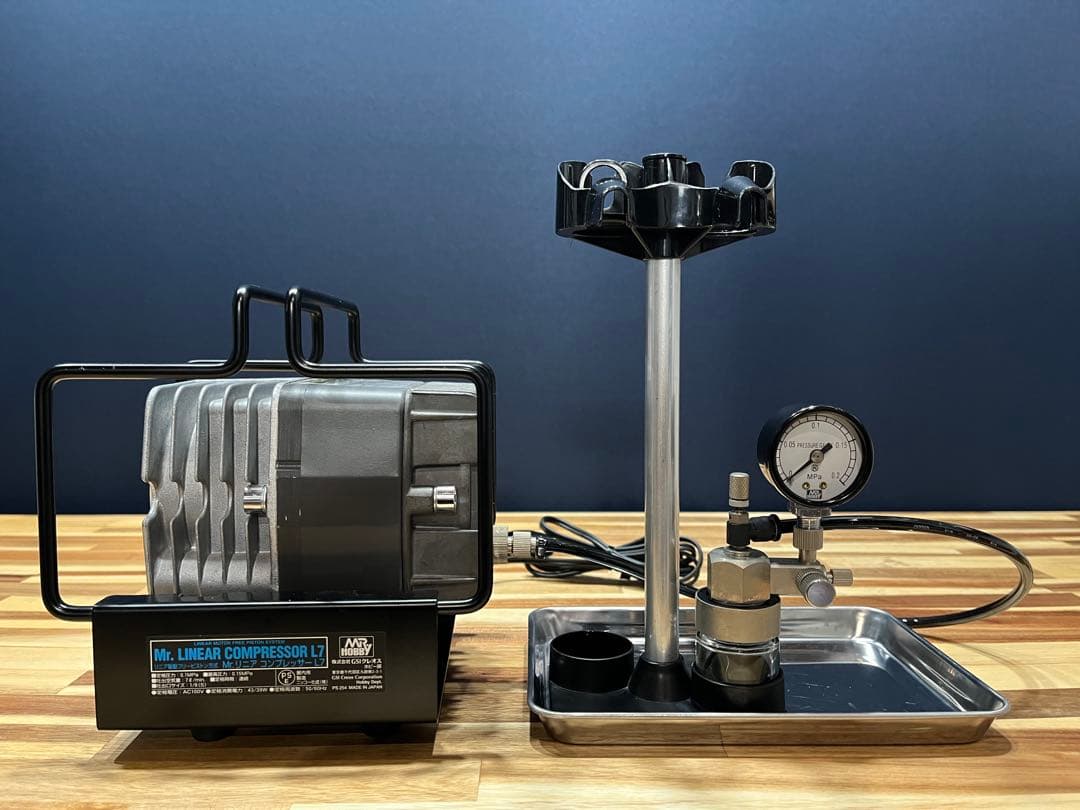 【美品】クレオス Mr.リニアコンプレッサーL7&レギュレーターセット
