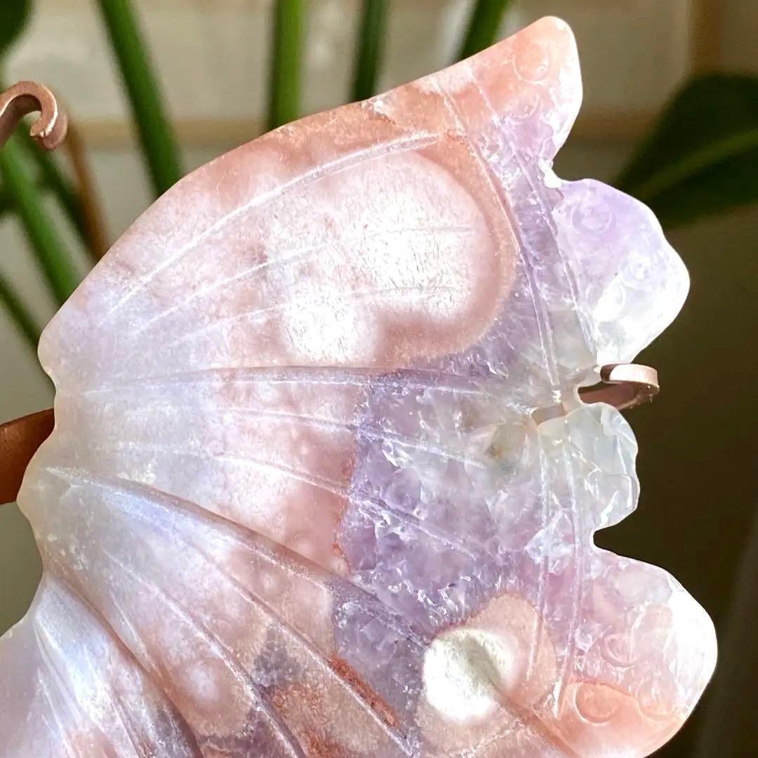 ★★破格大特価【 ピンクアメジスト 蝶々 バタフライ スタンド 彫り物 】