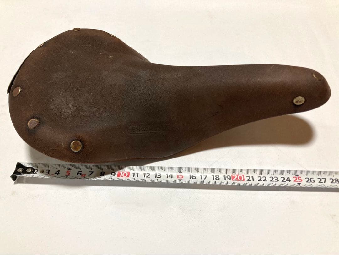 BROOKS ブラウン　レザーサドル